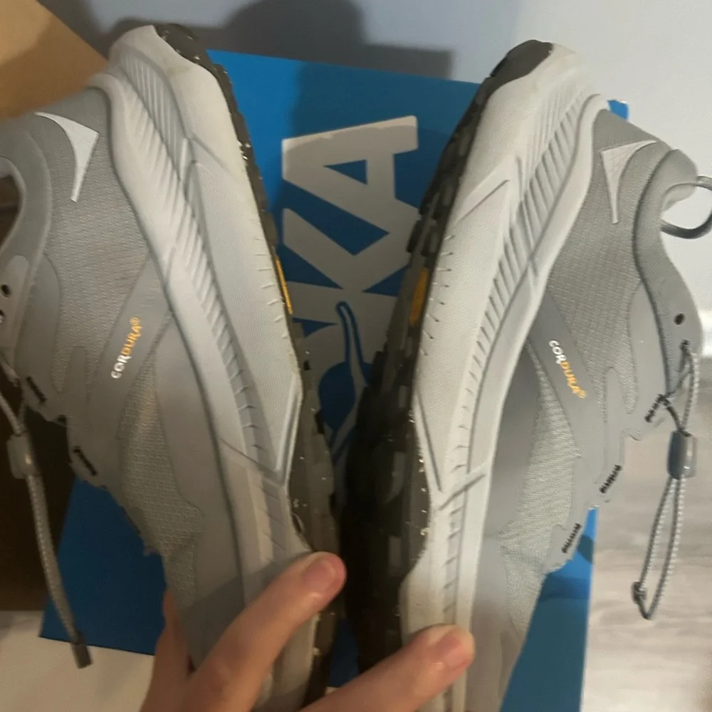 Hoka M Transport GTX size 7.5 tie free sneakers